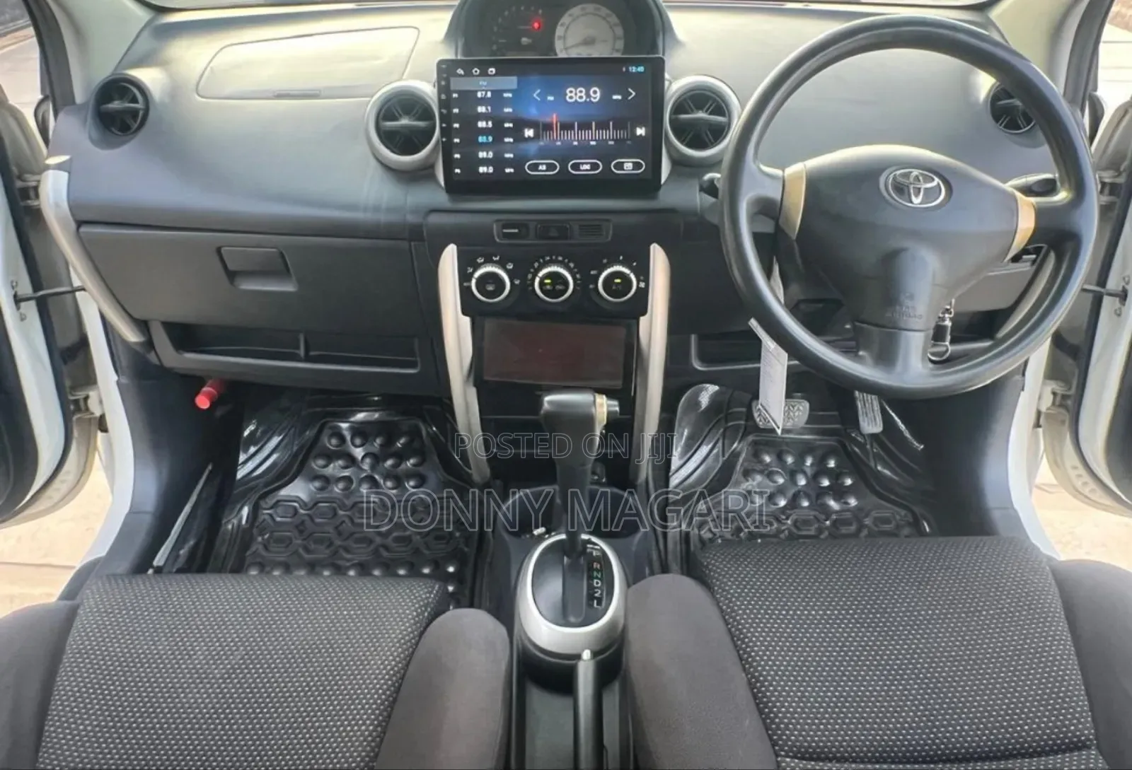 Toyota IST 2005 White