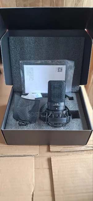 Trackstar Condenser Microphone