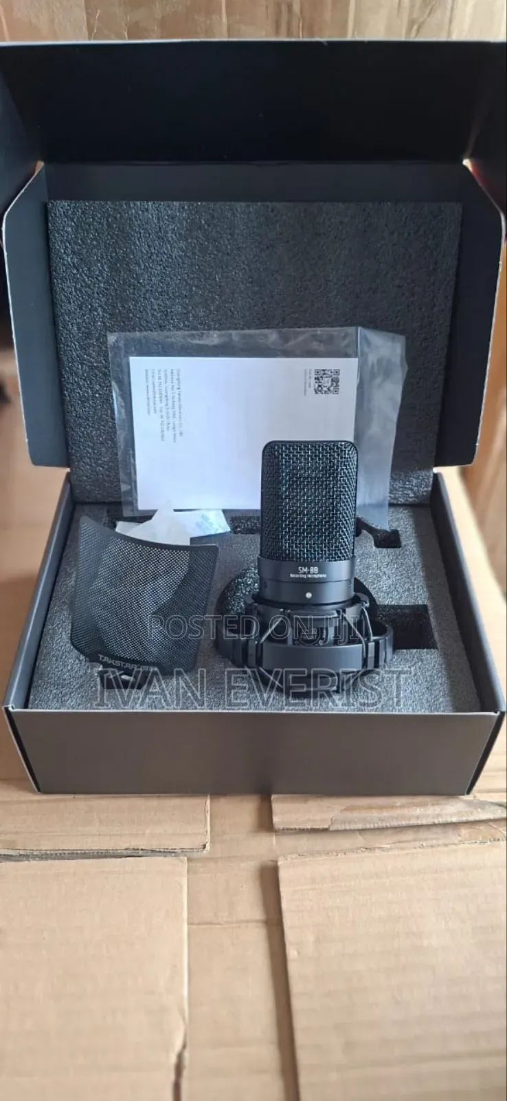 Trackstar Condenser Microphone