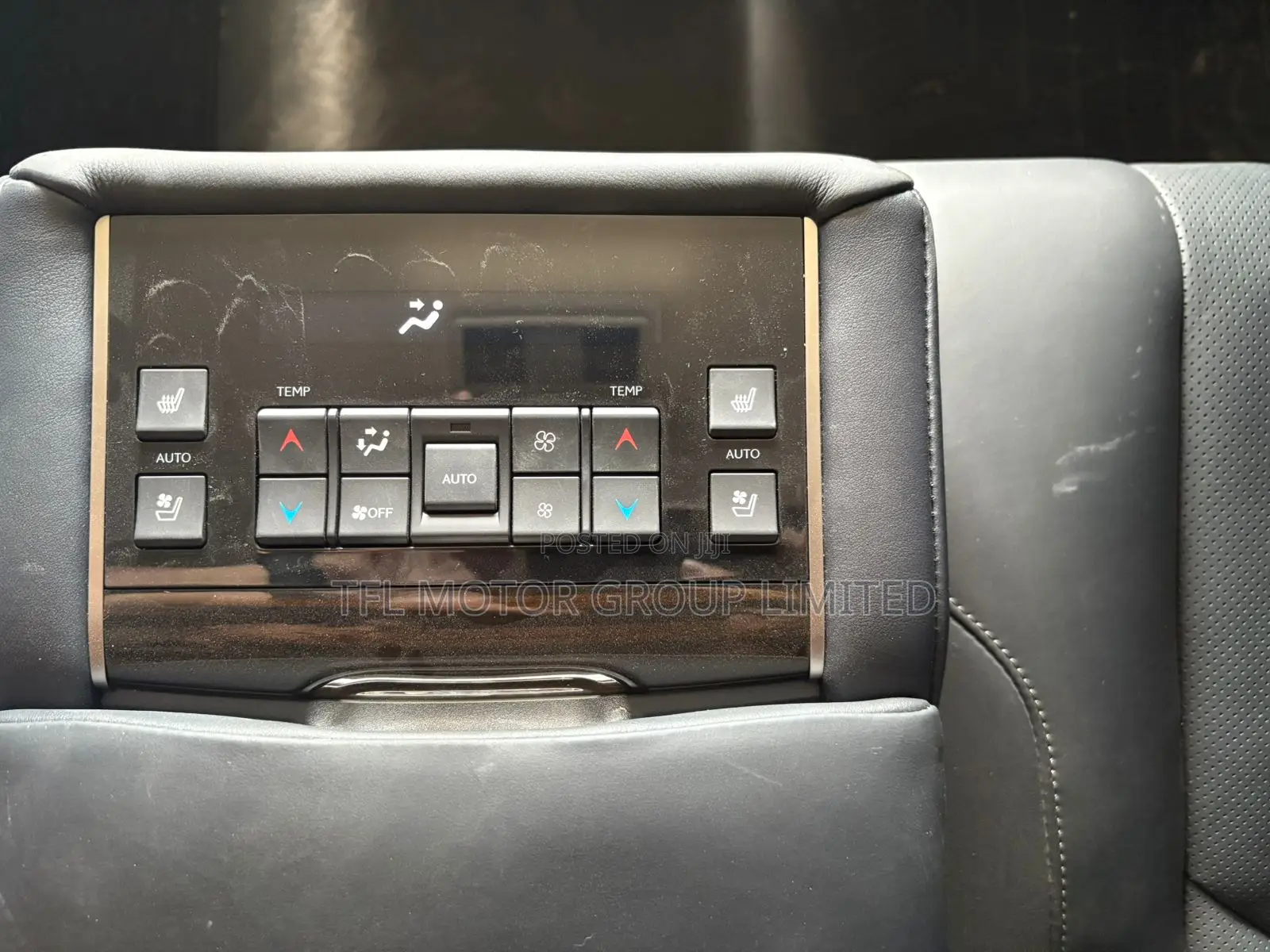 Lexus LX 570 AWD 2017 Black