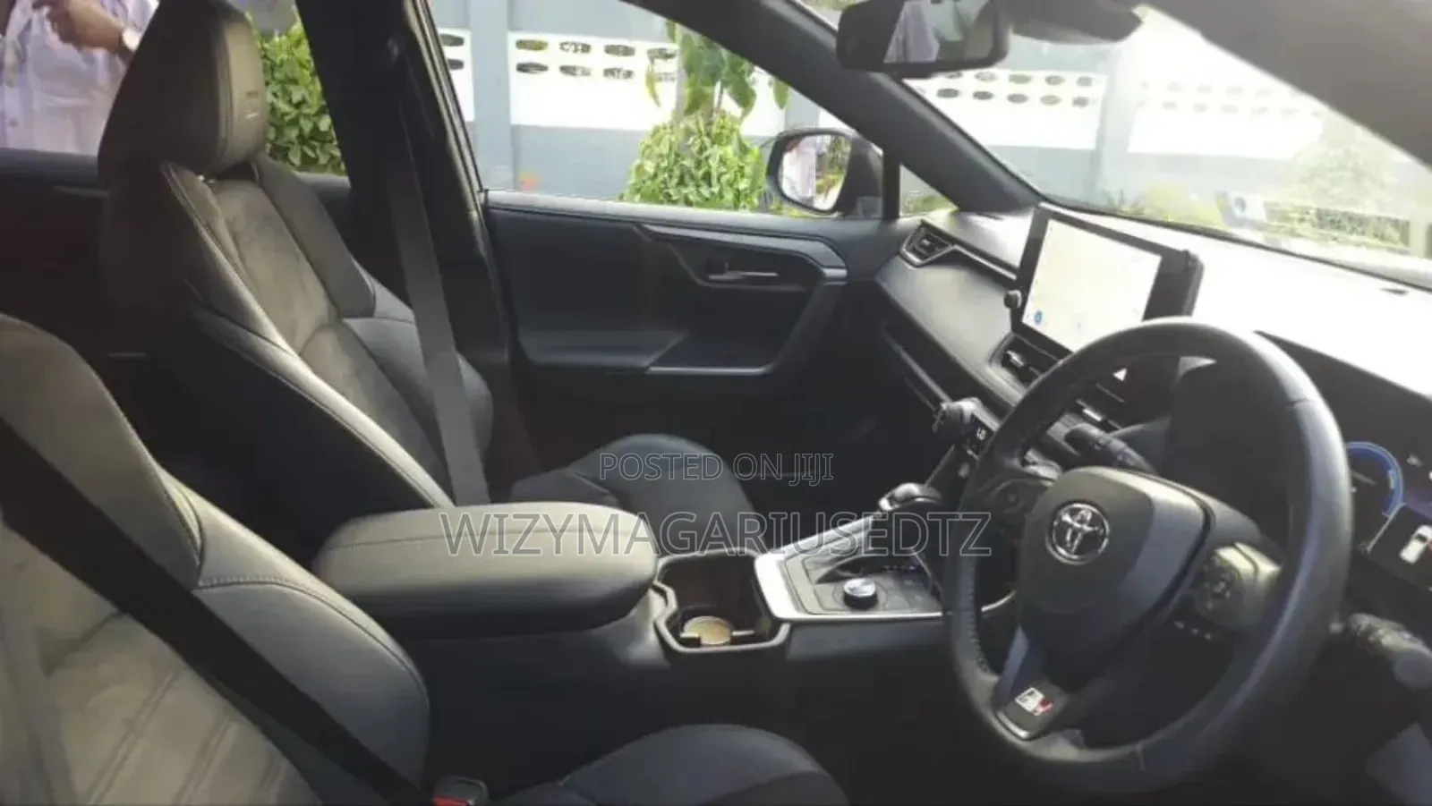 New Toyota RAV4 Plug-In Hybrid SE AWD 2025 Purple