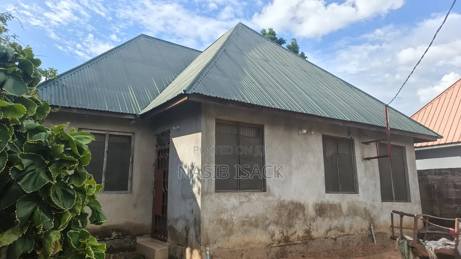 3bdrm House in Nyamongoro for sale