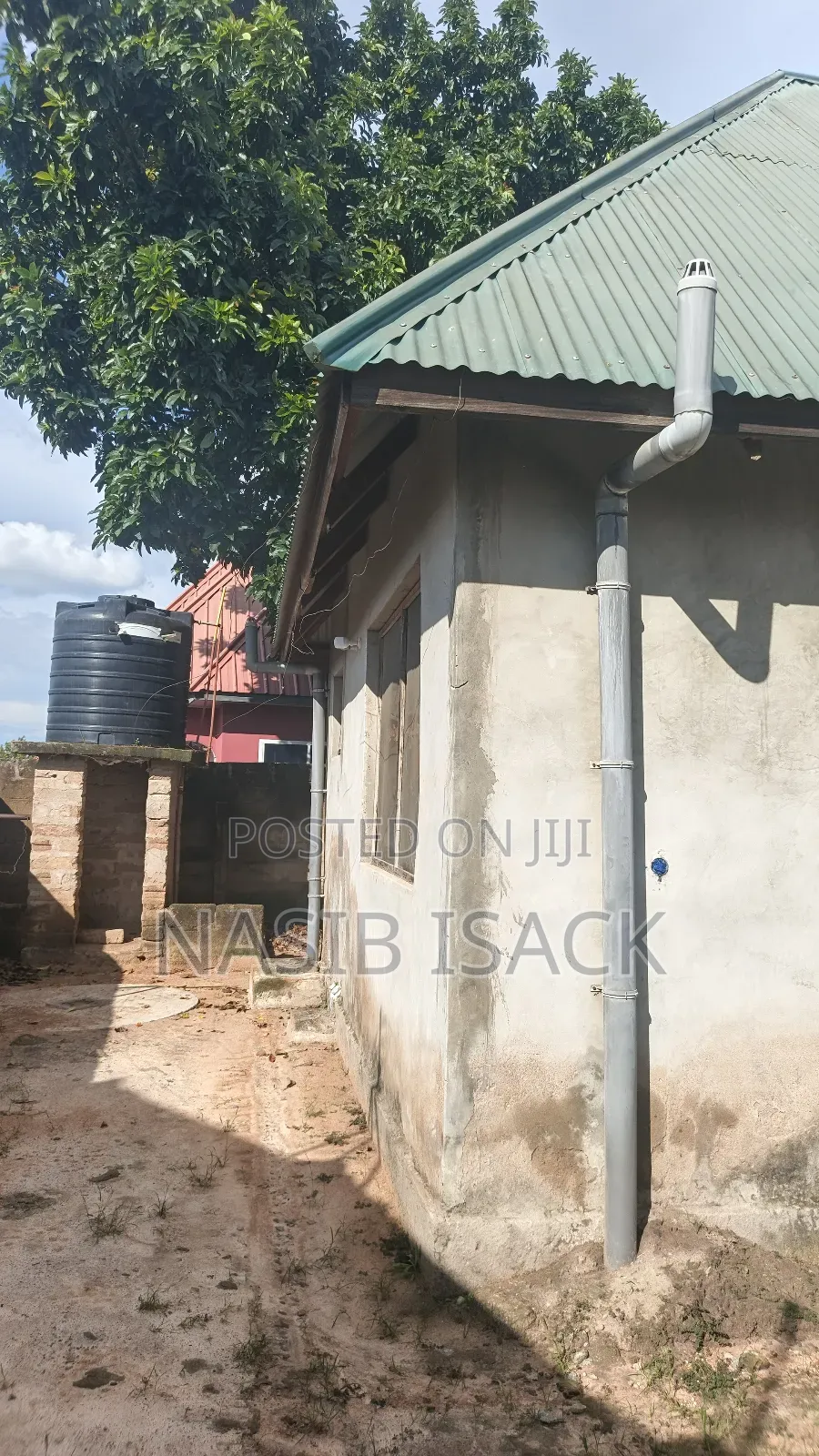 3bdrm House in Nyamongoro for sale