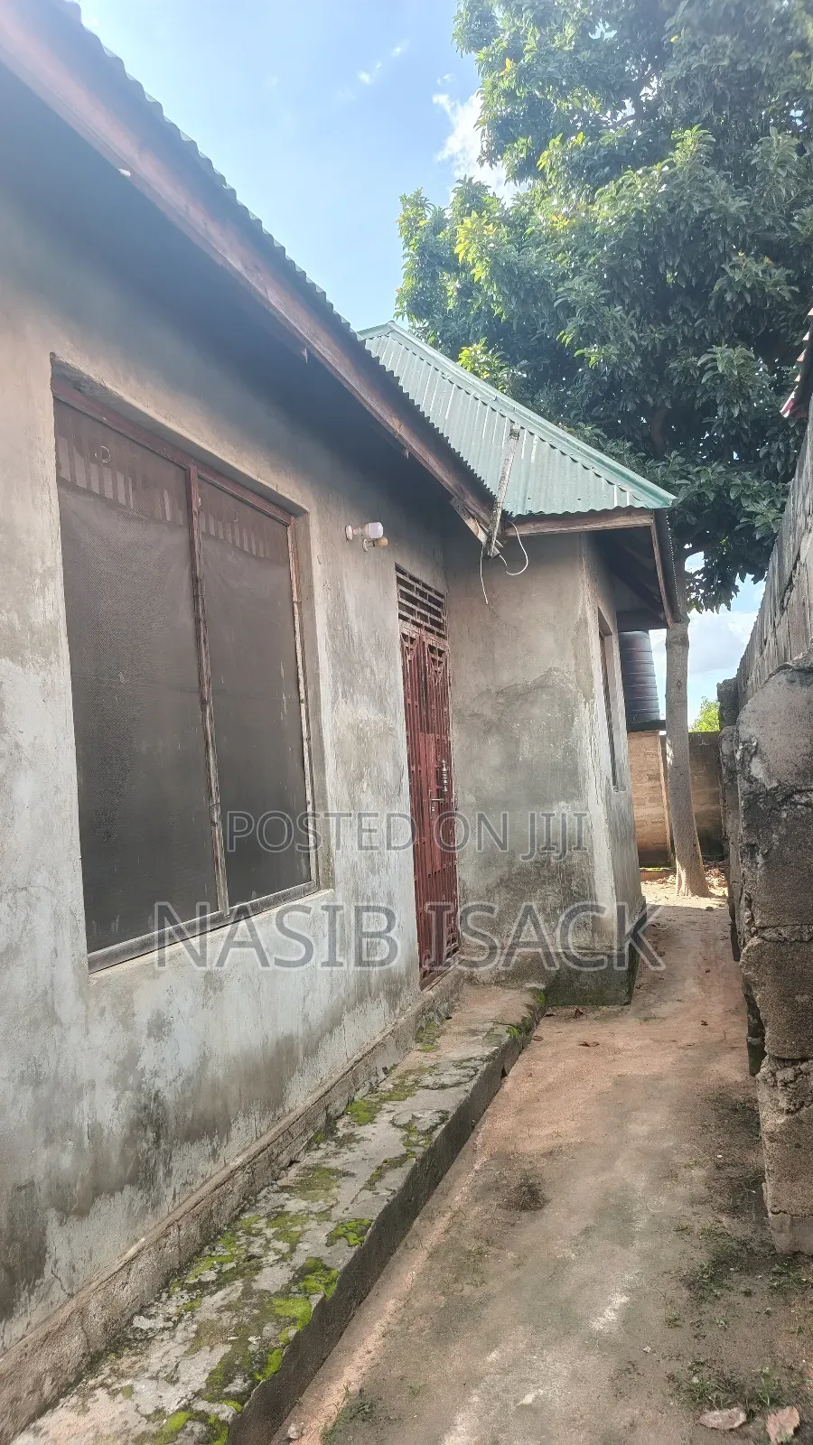 3bdrm House in Nyamongoro for sale