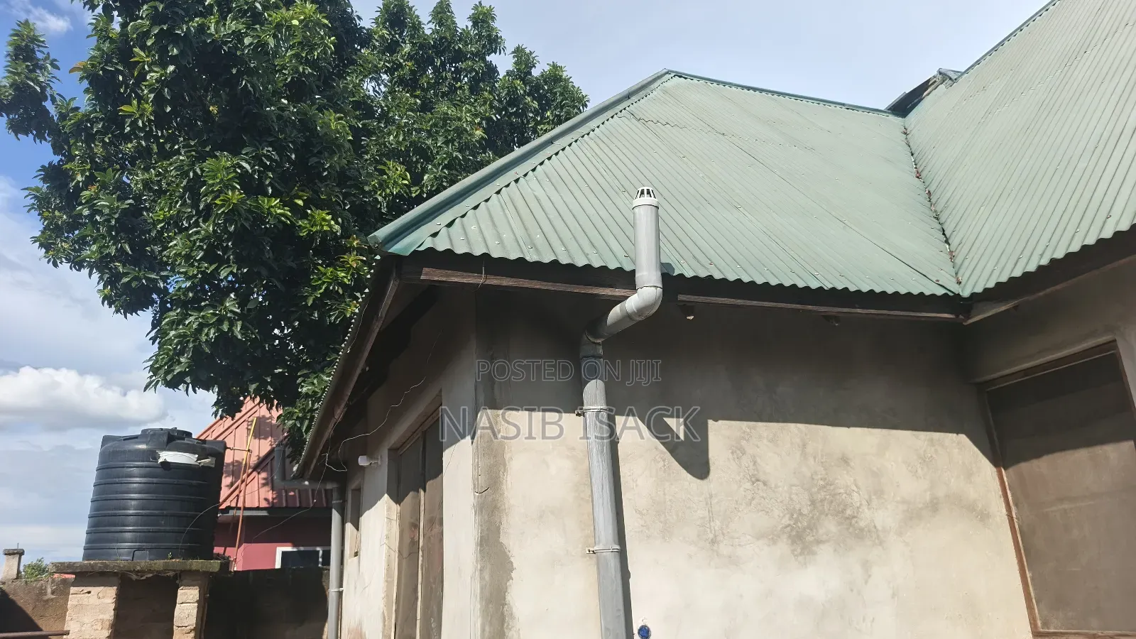 3bdrm House in Nyamongoro for sale