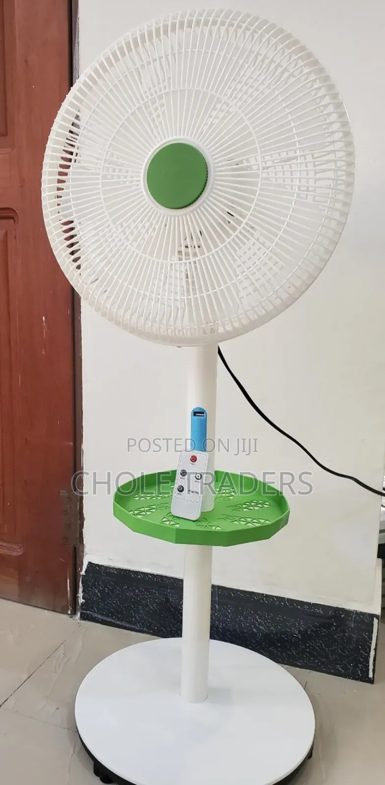 14" Poacoll Stand Fan With a Remote Controller
