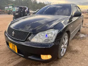 Toyota Crown 2007 Black