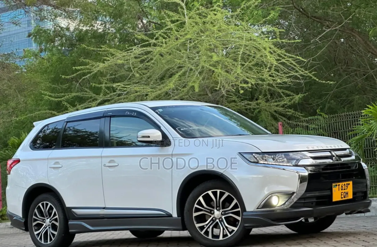 Mitsubishi Outlander 2015 Pearl