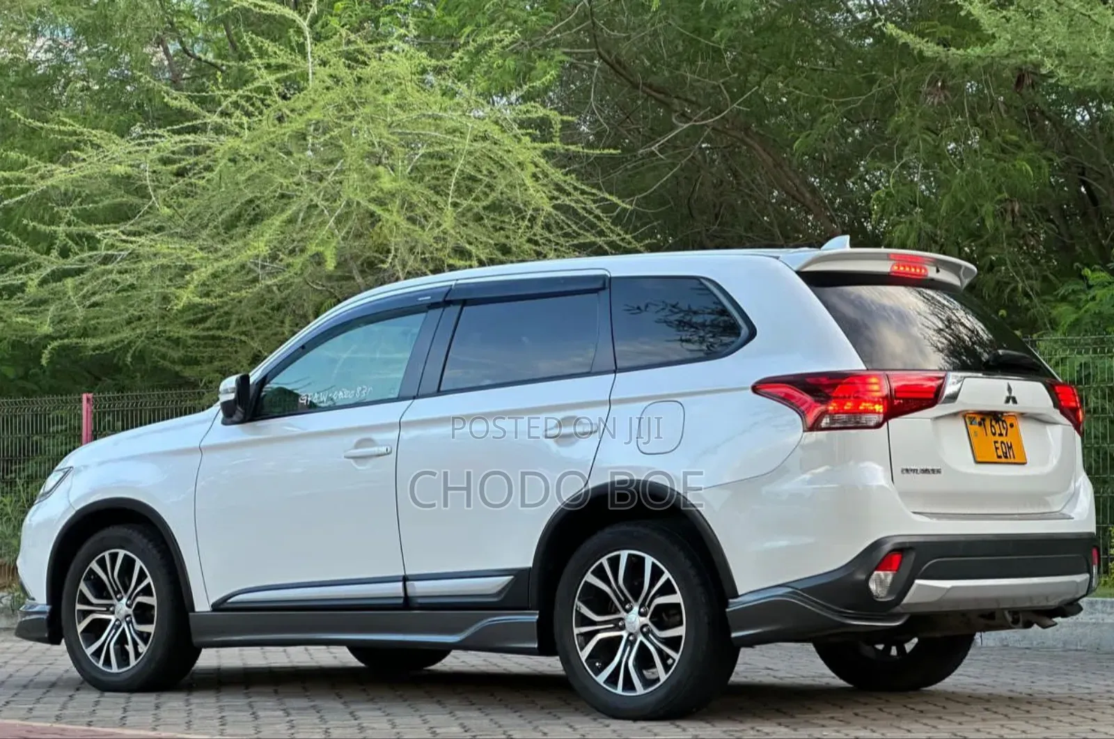Mitsubishi Outlander 2015 Pearl