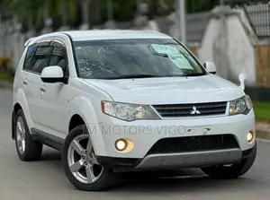 Mitsubishi Outlander 2008 White