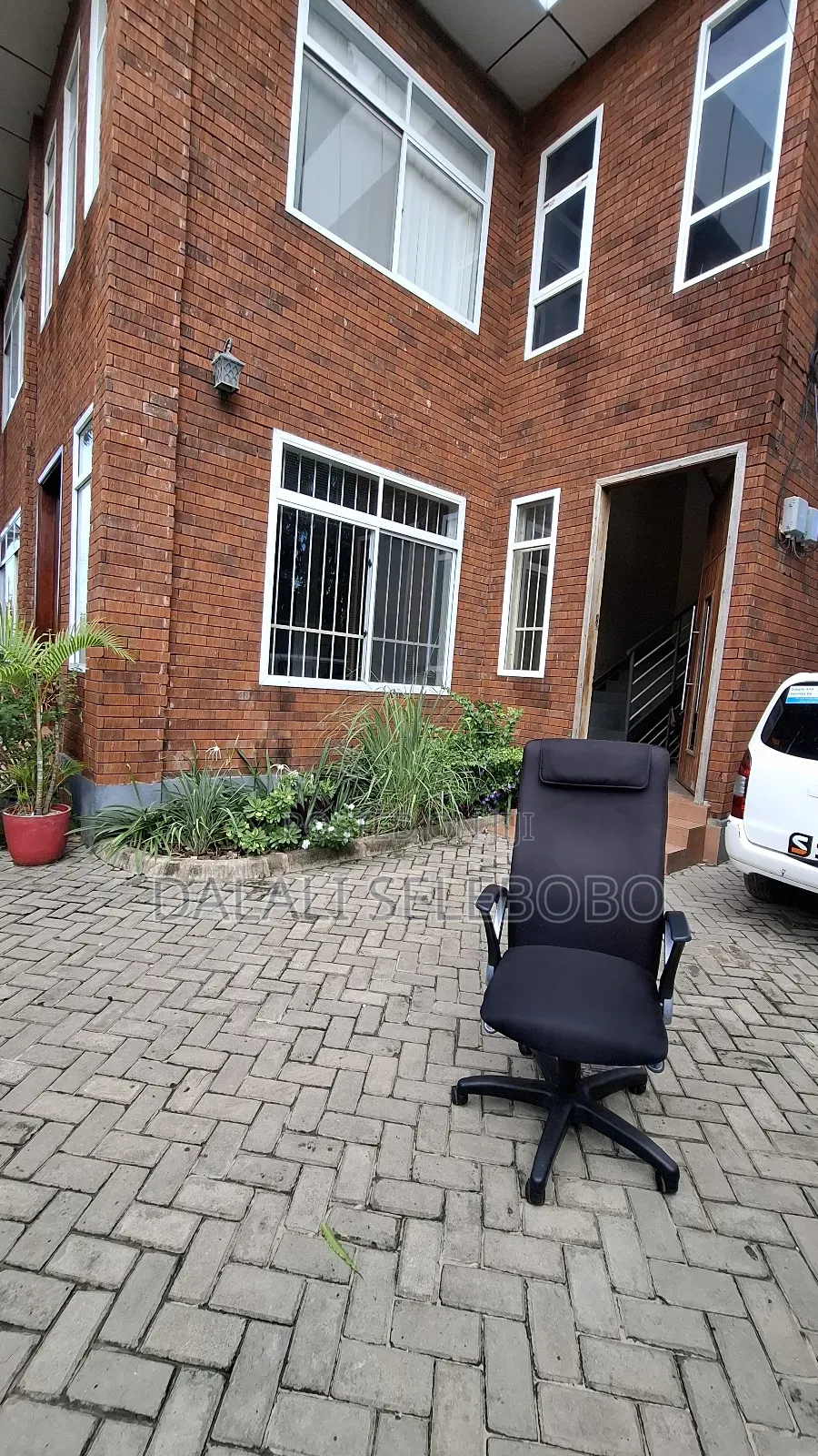 Big Private Office Fullac at Igesa Road
