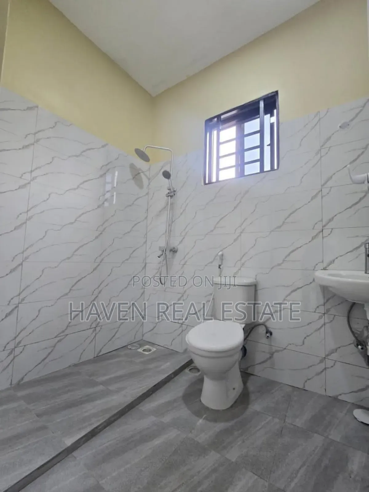 7bdrm House in Masaki for rent