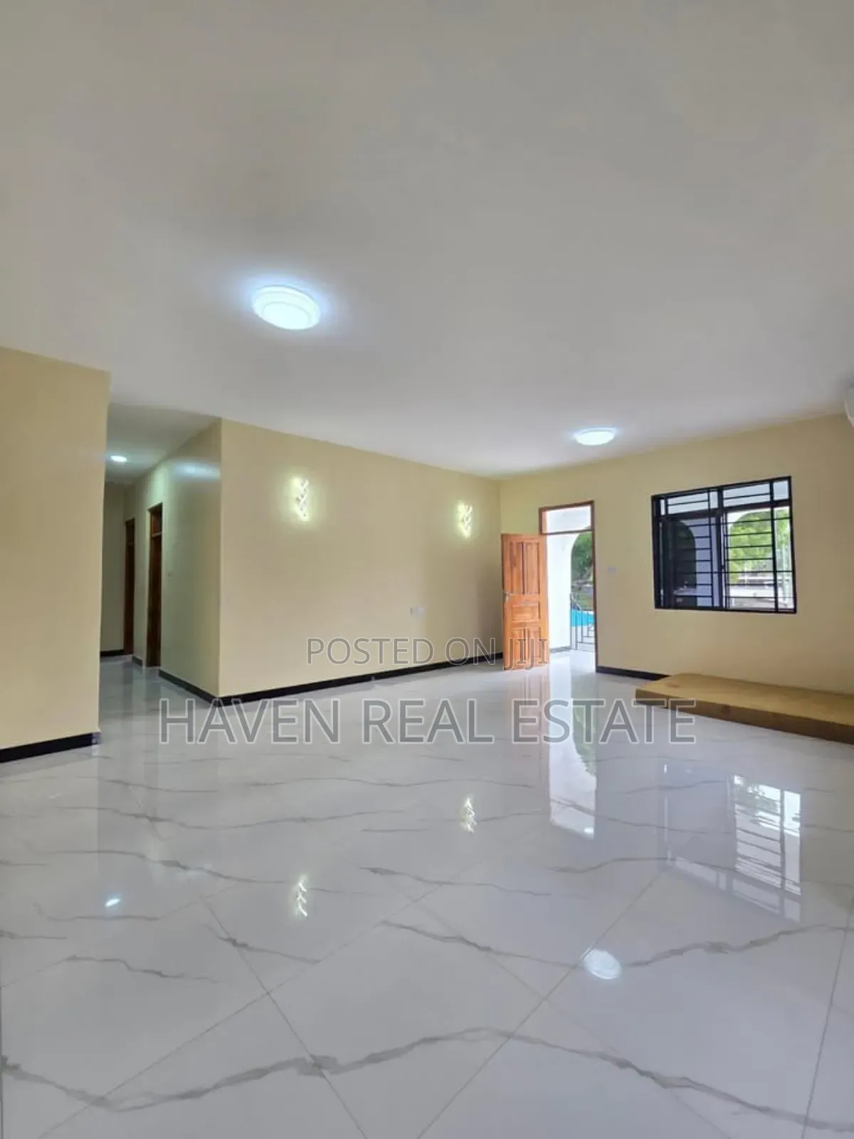 7bdrm House in Masaki for rent