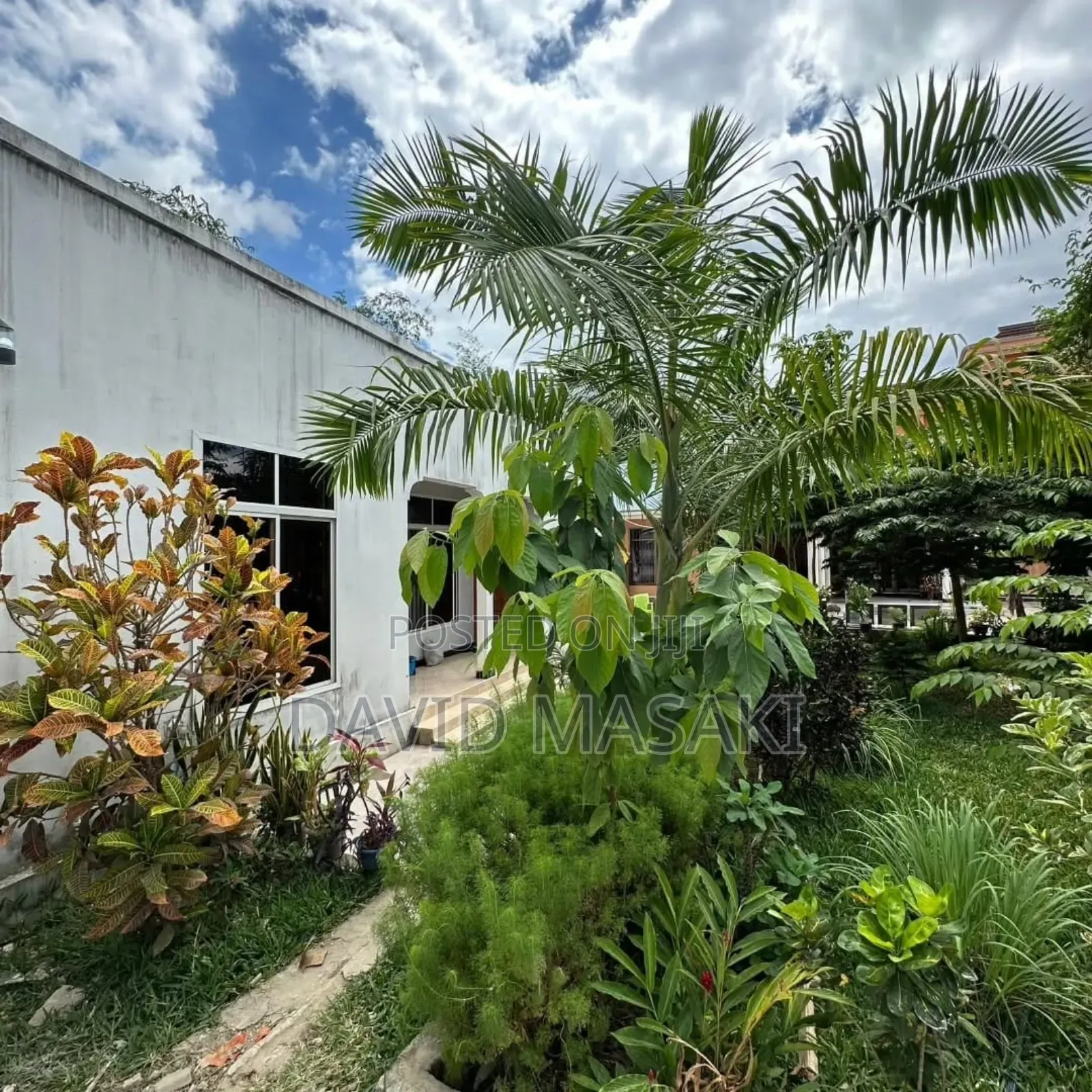 Furnished 6bdrm Bungalow in Regent, Kinondoni for sale