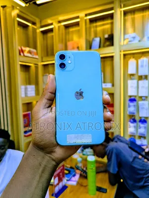 Apple iPhone 11 64 GB
