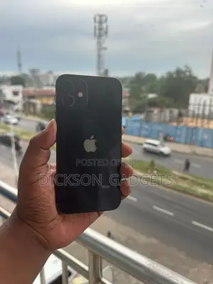Apple iPhone 12 64 GB Black