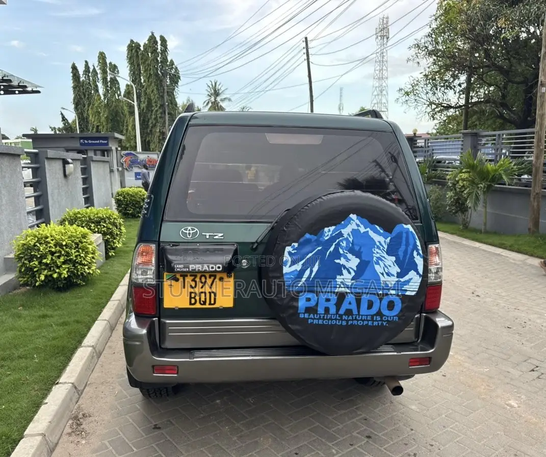 Toyota Land Cruiser Prado 2000 Green