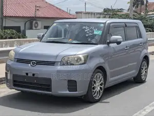Toyota Corolla Rumion Hatchback 1.8 AWD 2009 Gray