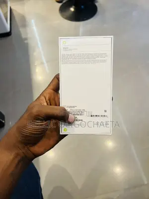 New Apple iPhone 13 128 GB Green