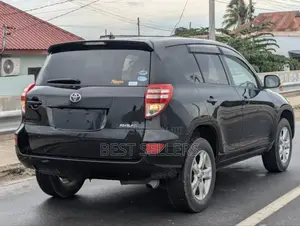 Toyota RAV4 2.5 2012 Black