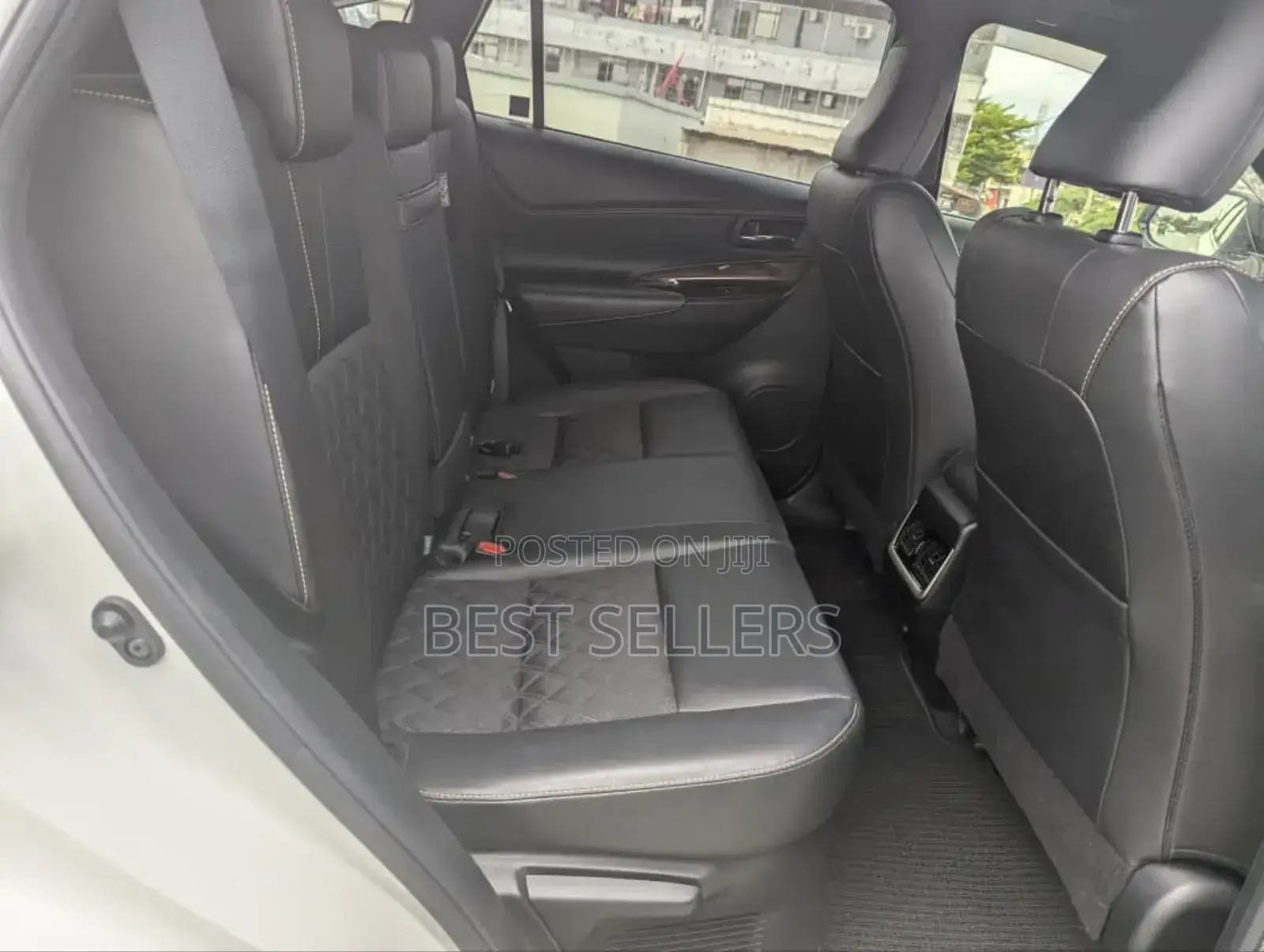 Toyota Harrier 2.5 Hybrid 4WD 2016 White