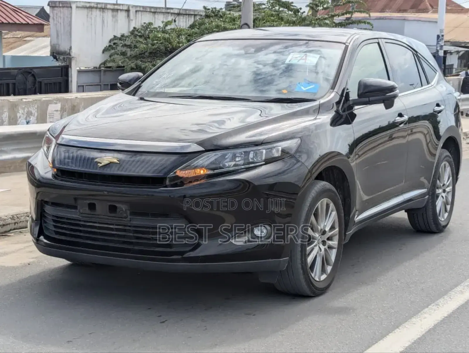 Toyota Harrier 2.0 4WD 2016 Black