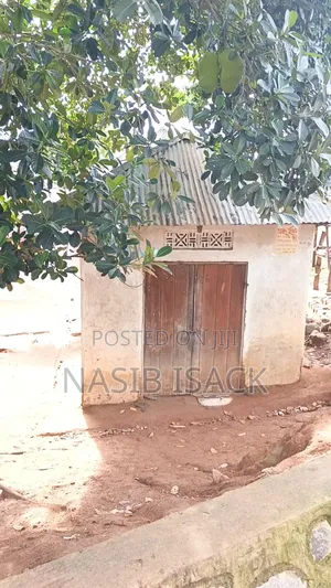 5bdrm House in Isamilo for sale