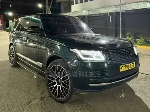 Land Rover Range Rover Vogue 2015 Green