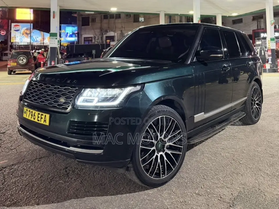 Land Rover Range Rover Vogue 2015 Green