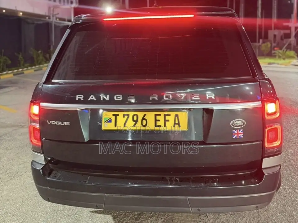 Land Rover Range Rover Vogue 2015 Green