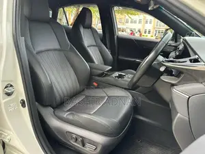 Toyota Harrier 2.0 2020 White