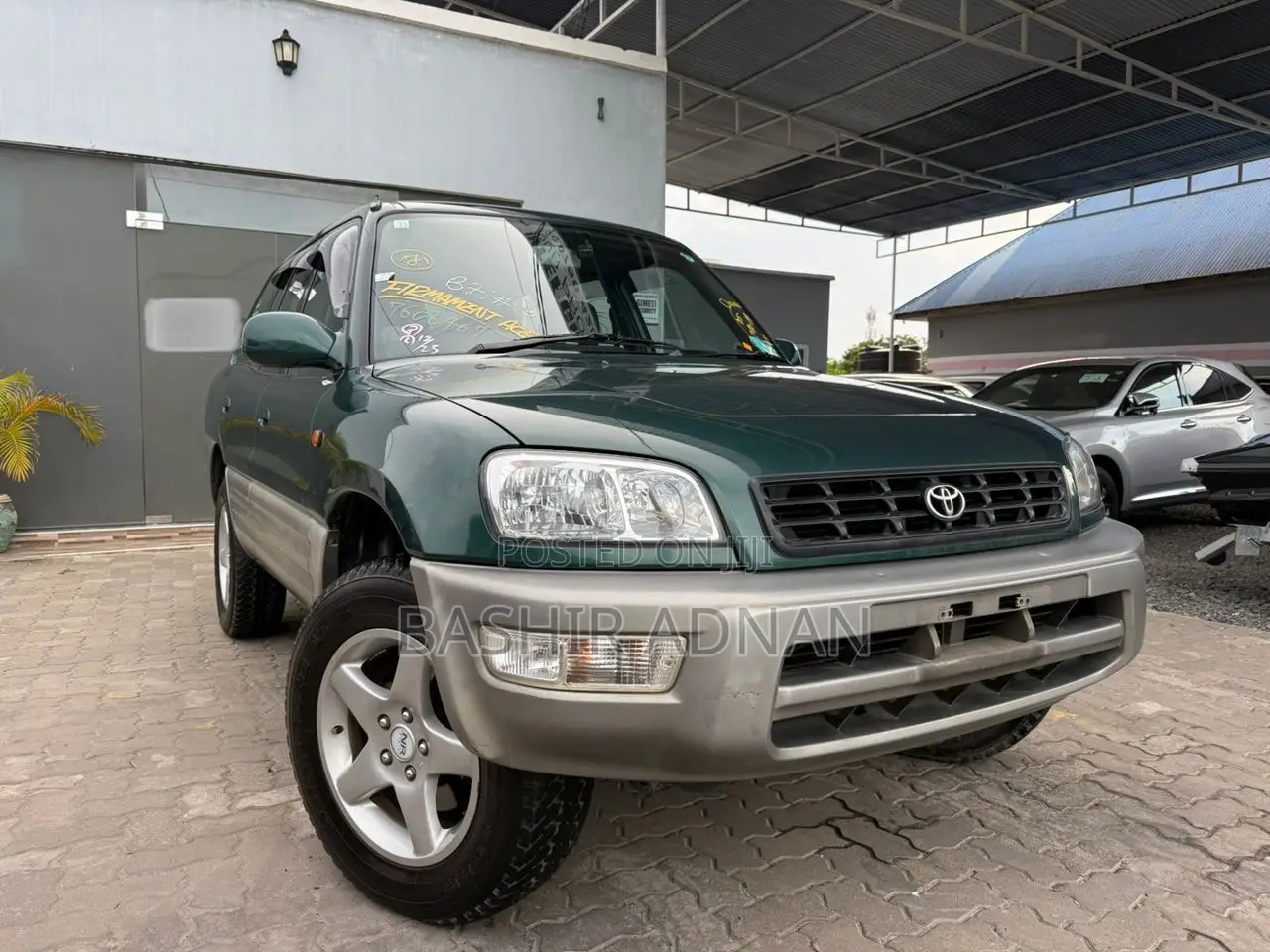 Toyota RAV4 1999 Green