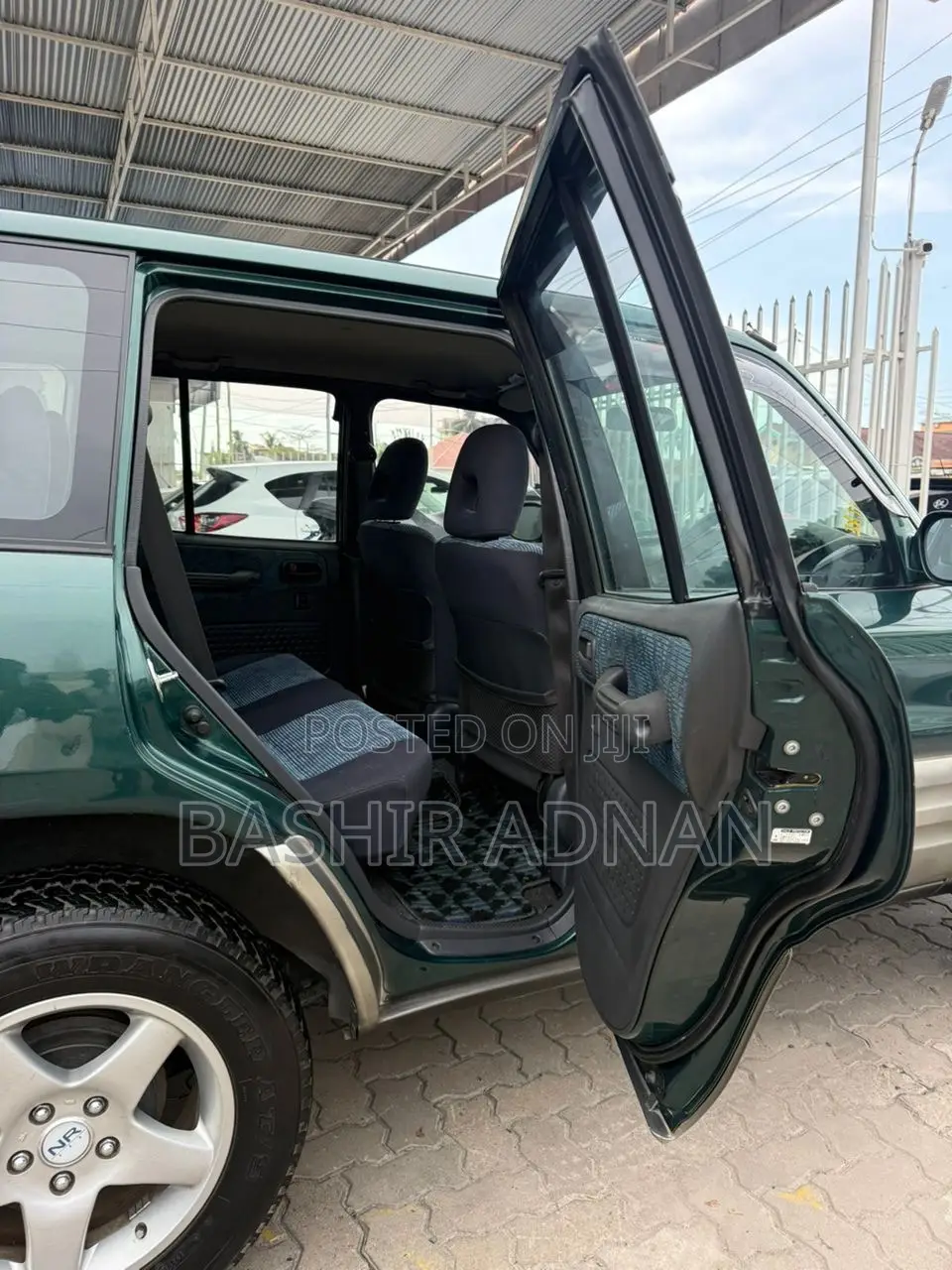 Toyota RAV4 1999 Green