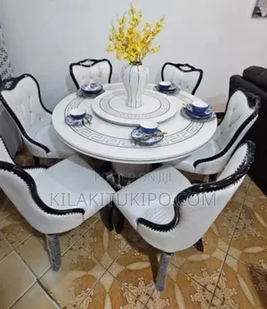 Top Quality Dining Table With 6 Chairs