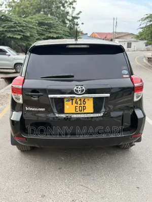 Toyota Vanguard 2010 Black