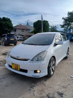 Toyota Wish 2004 White