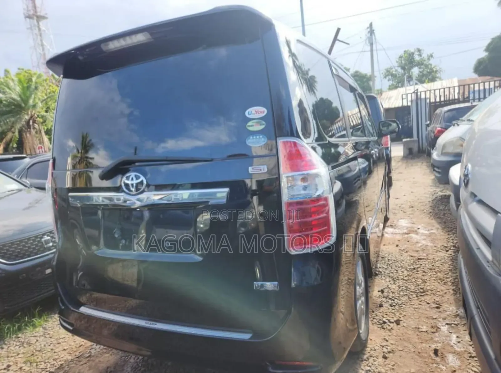 Toyota Noah 2008 Gray
