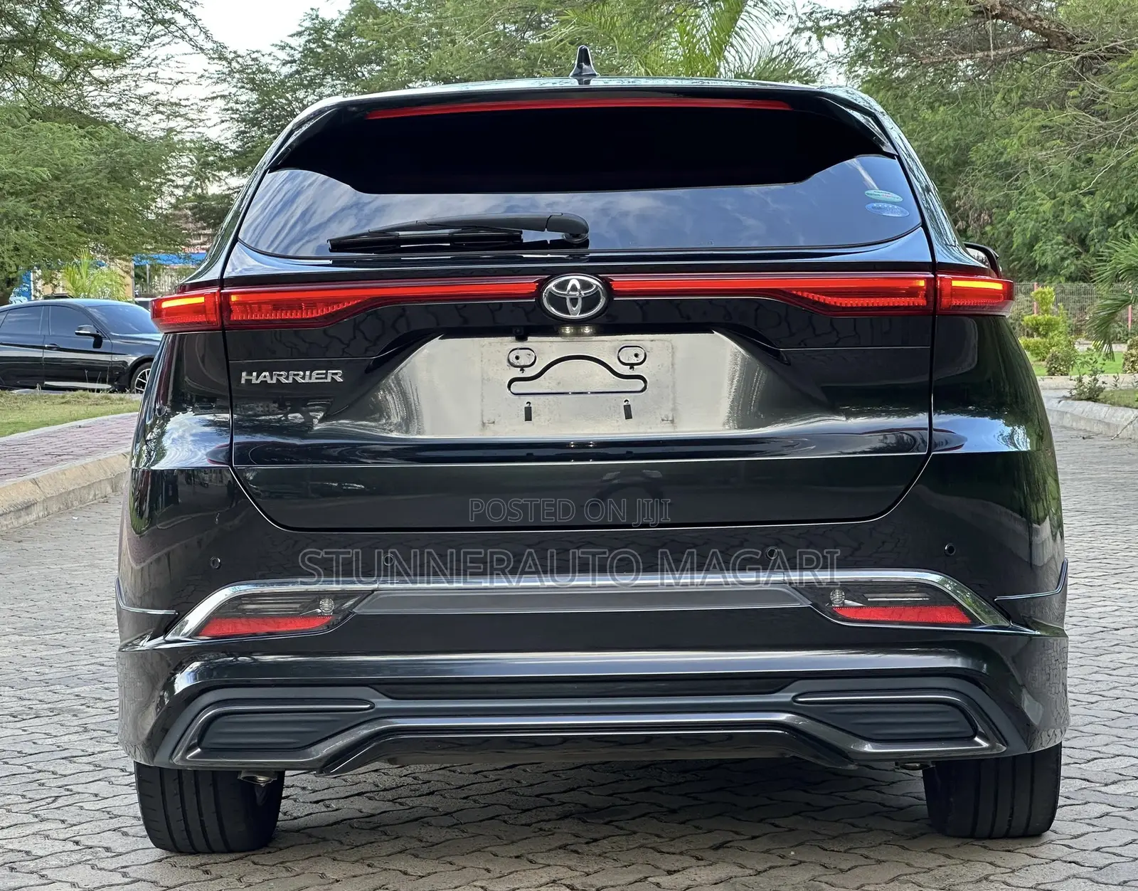 Toyota Harrier 2021 Black