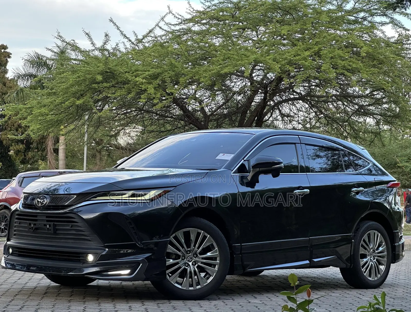 Toyota Harrier 2021 Black