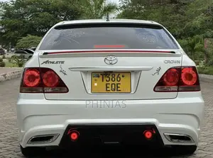 Toyota Crown 2007 White