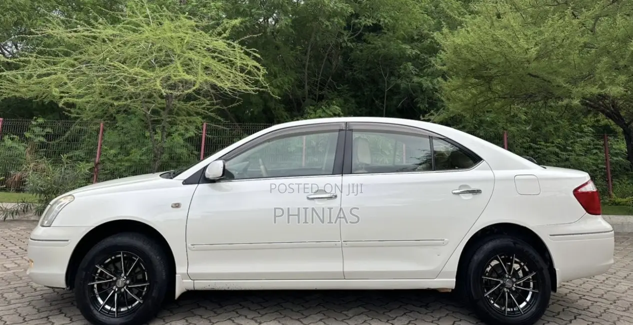 Toyota Premio 2006 Silver