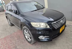 Toyota Vanguard 2012 Black