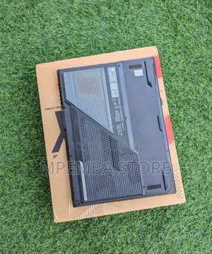 New Laptop Asus ROG Strix G15 16GB Intel Core i7 SSD 1T