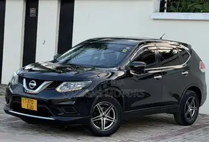 Nissan X-Trail 2.0 Petrol FWD 2014 Black