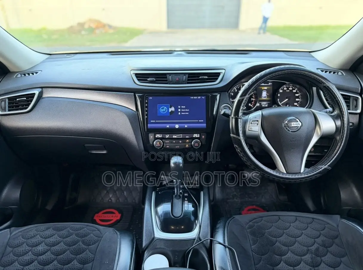 Nissan X-Trail 2.0 Petrol FWD 2014 Black