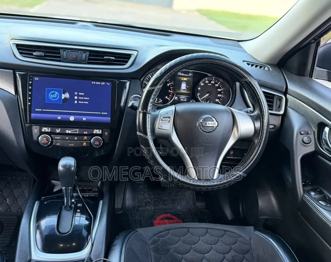 Nissan X-Trail 2.0 Petrol FWD 2014 Black