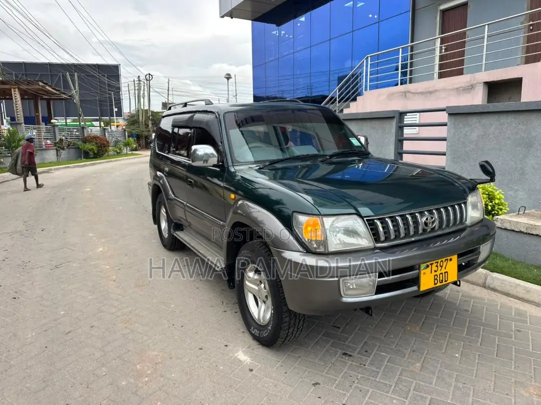 Toyota Land Cruiser Prado 1999 Green