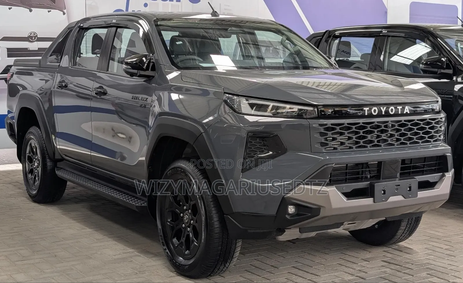 New Toyota Hilux 2025 Teal