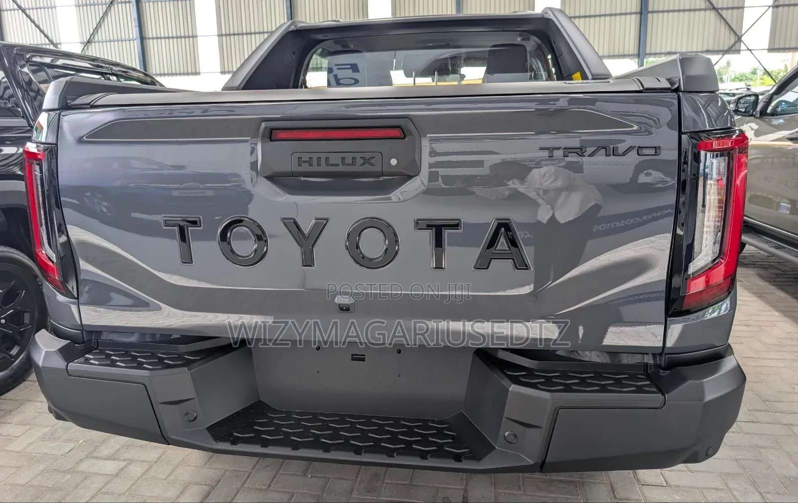 New Toyota Hilux 2025 Teal