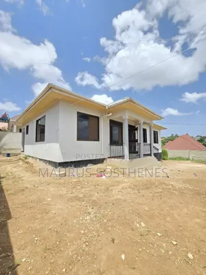 3bdrm House in Goba for sale
